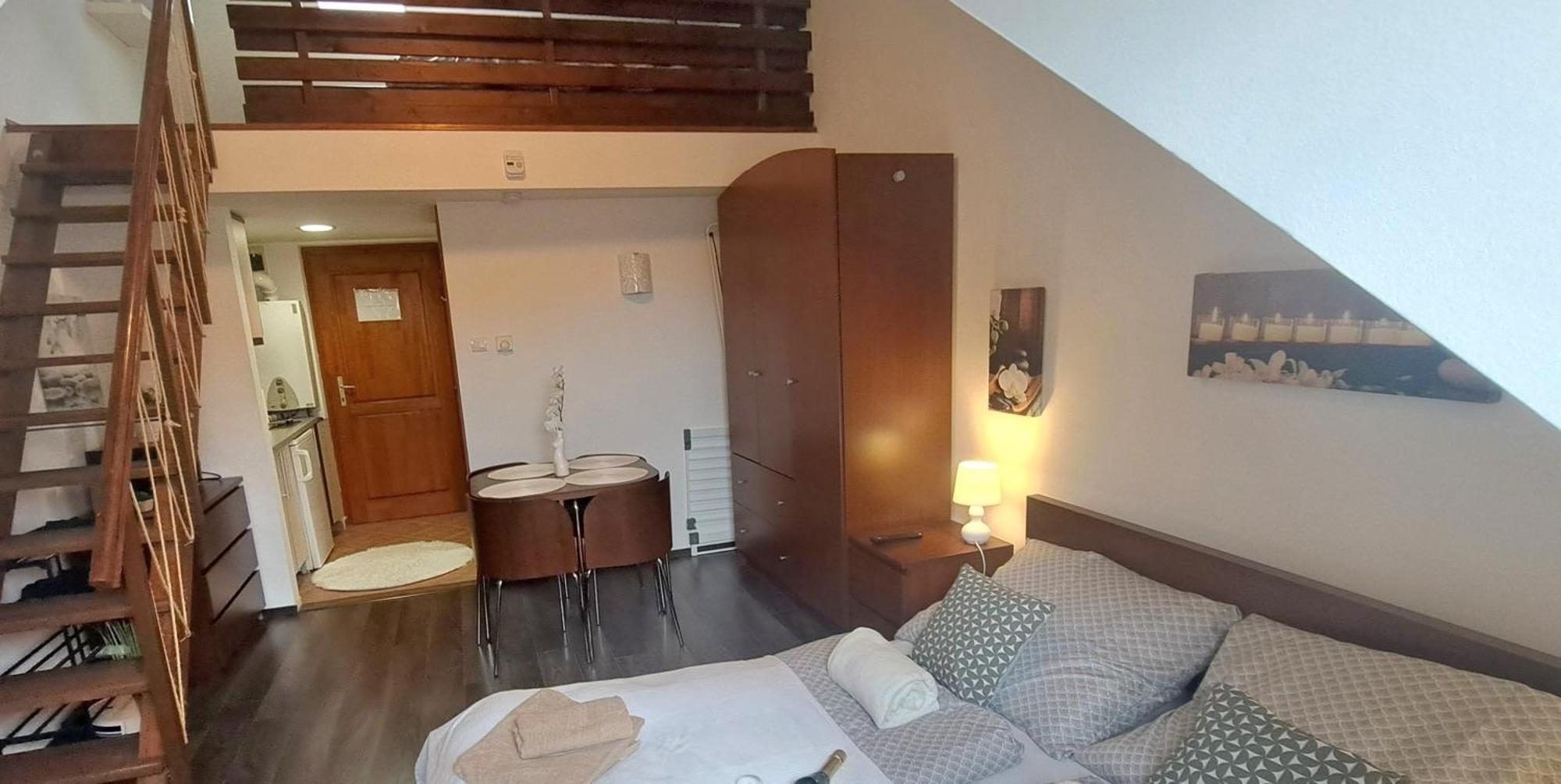 Viktoria Apartman 귤러 외부 사진